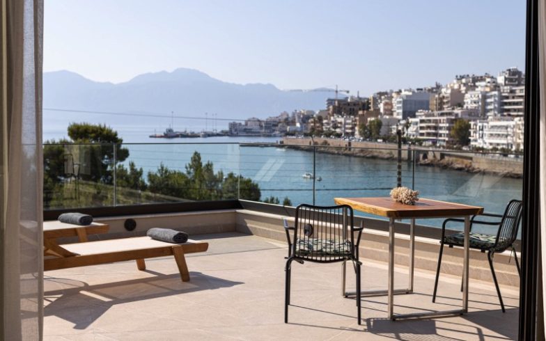 Ammoudi Suite II - Open View